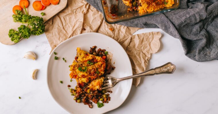 Veganes Weihnachtsgericht: Shepherd’s Pie mit Süsskartoffeln, Linsen und Marroni (glutenfrei)